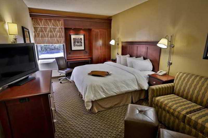 Wingate By Wyndham Charleston Coliseum Hotel North Charleston Exterior foto
