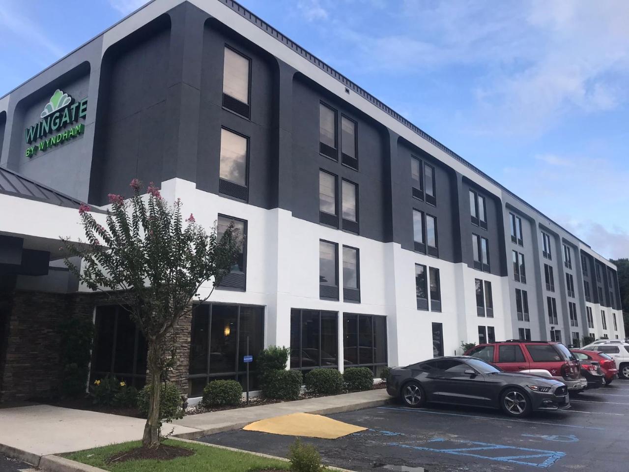 Wingate By Wyndham Charleston Coliseum Hotel North Charleston Exterior foto